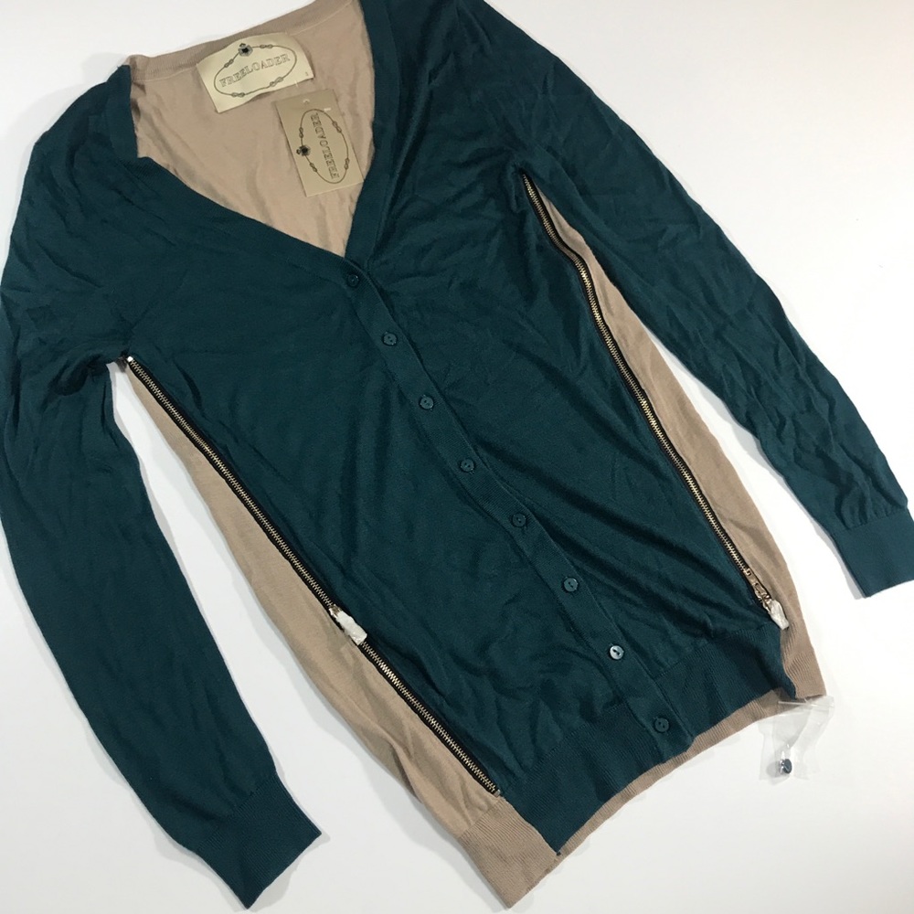Women’s cardigan size S NWT freeloader 100% viscos